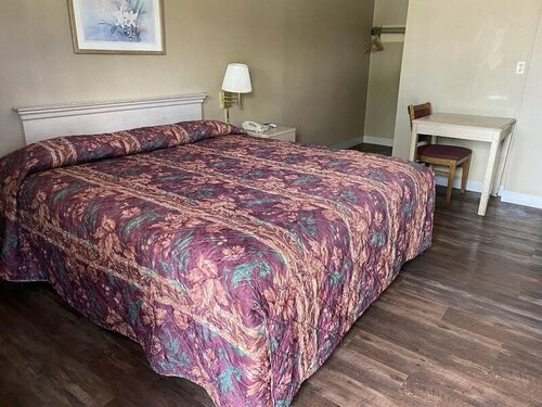 Гостиница Westgate Manor Motel в Янгстауне