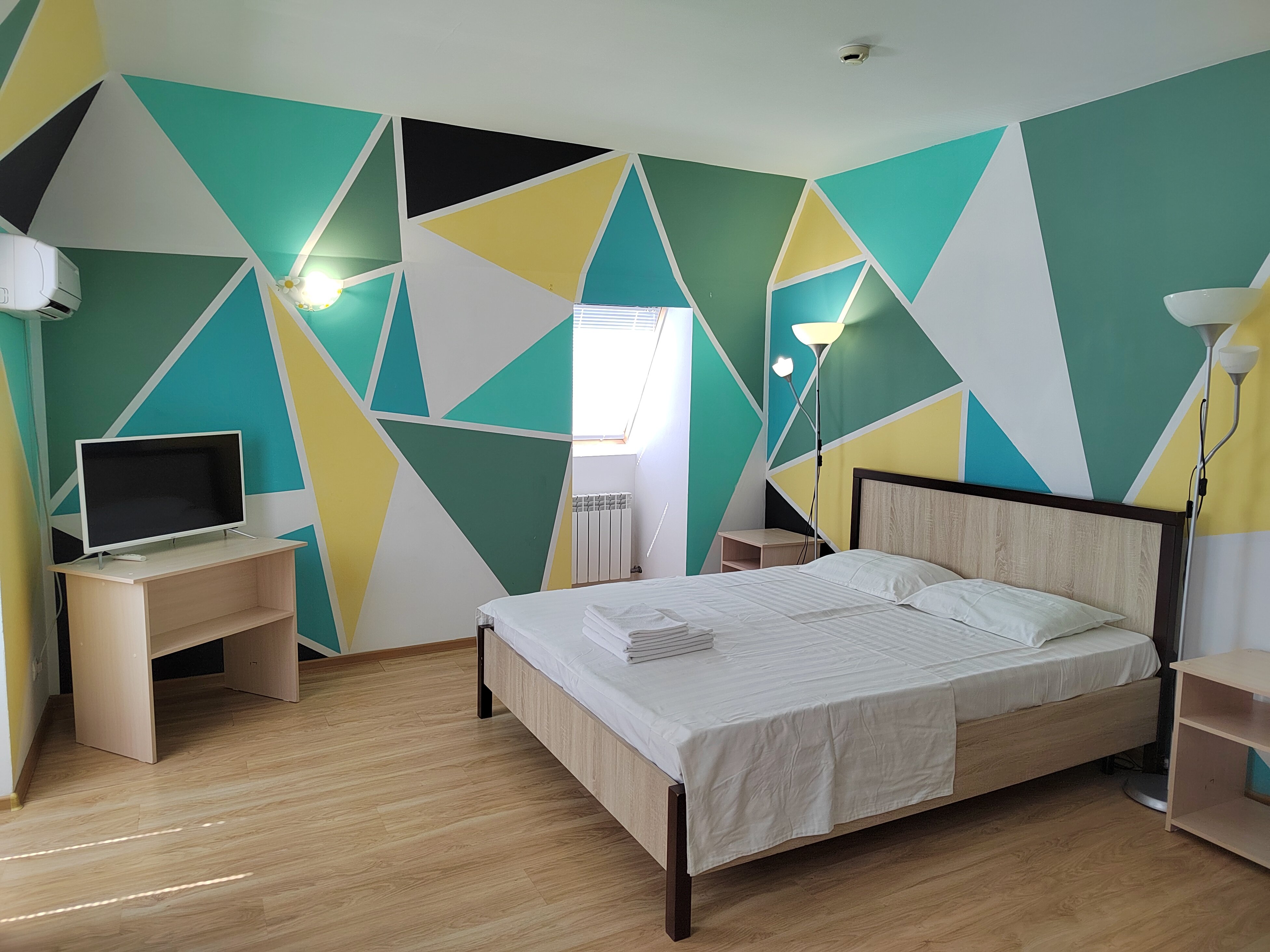 Фото отеля 2