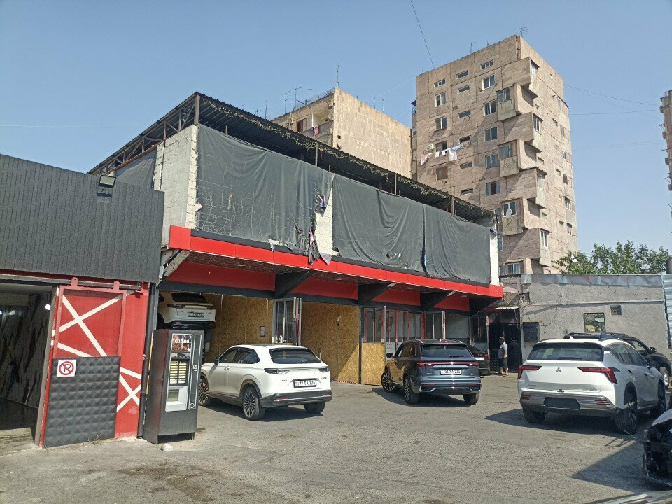 Electric vehicles, sales and service Invitech Car, Yerevan, photo