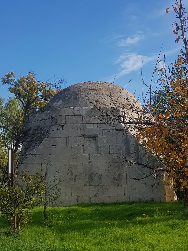 Landmark, attraction Дюрбе Бей-Юде-Султан, Bahchisaraj, photo