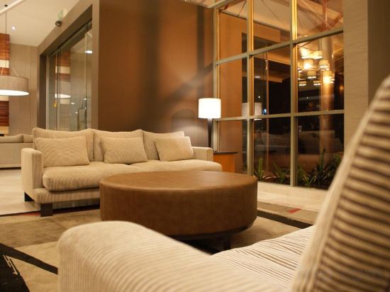 Фото Waipuna Hotel & Conference Centre