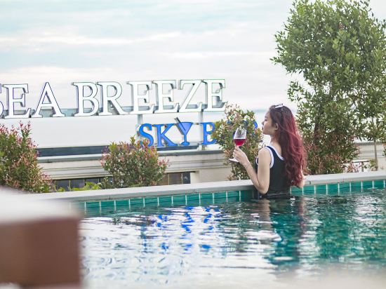 Фото Sea Breeze Hotel & Villa