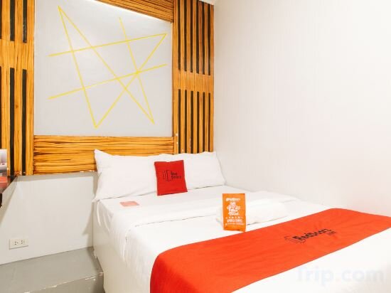 Фото RedDoorz near Quiapo Church Manila