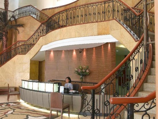 Фото Great World Serviced Apartments