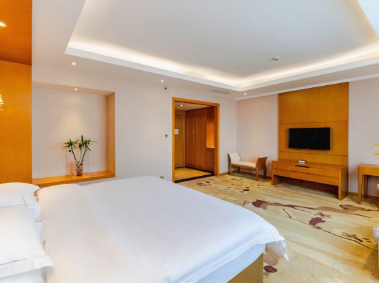 Фото Vienna Classic Hotel Hangzhou Linan