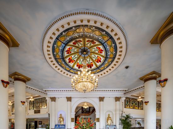 Фото Hotel Majestic Saigon