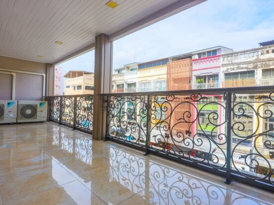 Фото Land Royal Residence Pattaya