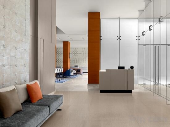 Фото Courtyard by Marriott Bangkok