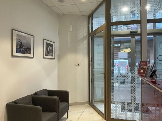 Фото Corvin Center Suites