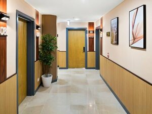 Гостиница YEHS Hotel Sydney QVB