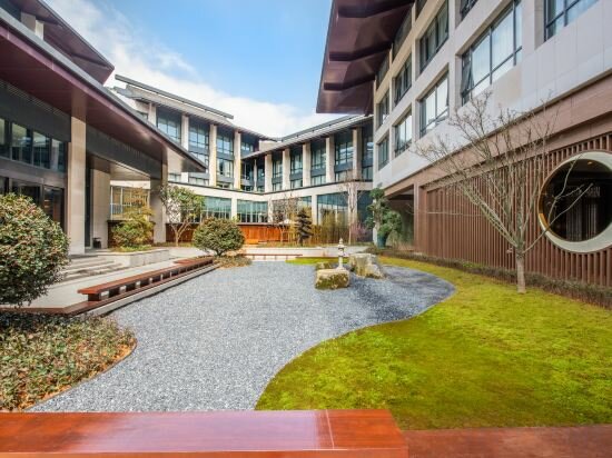 Фото Holiday Inn Resort Yichun Mingyue Mountain, an Ihg Hotel