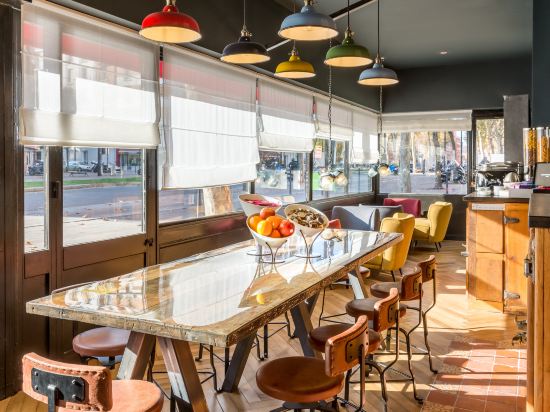 Фото Hotel Clarisse