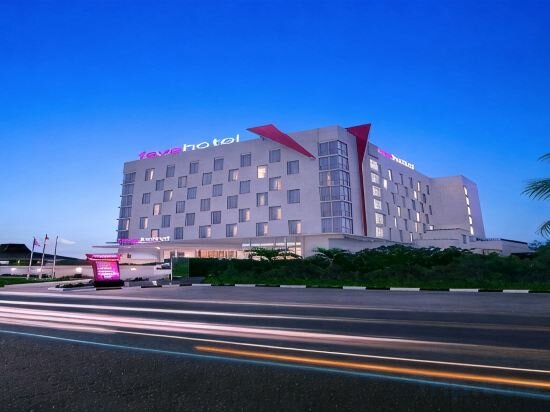 Hotel Fave Hotel Palembang by Aston, Palembang, photo