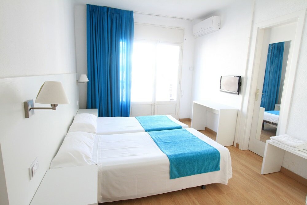 Фото Hotel Villa Garbi