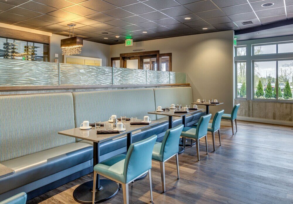 Фото Holiday Inn & Suites Bellingham, an Ihg Hotel