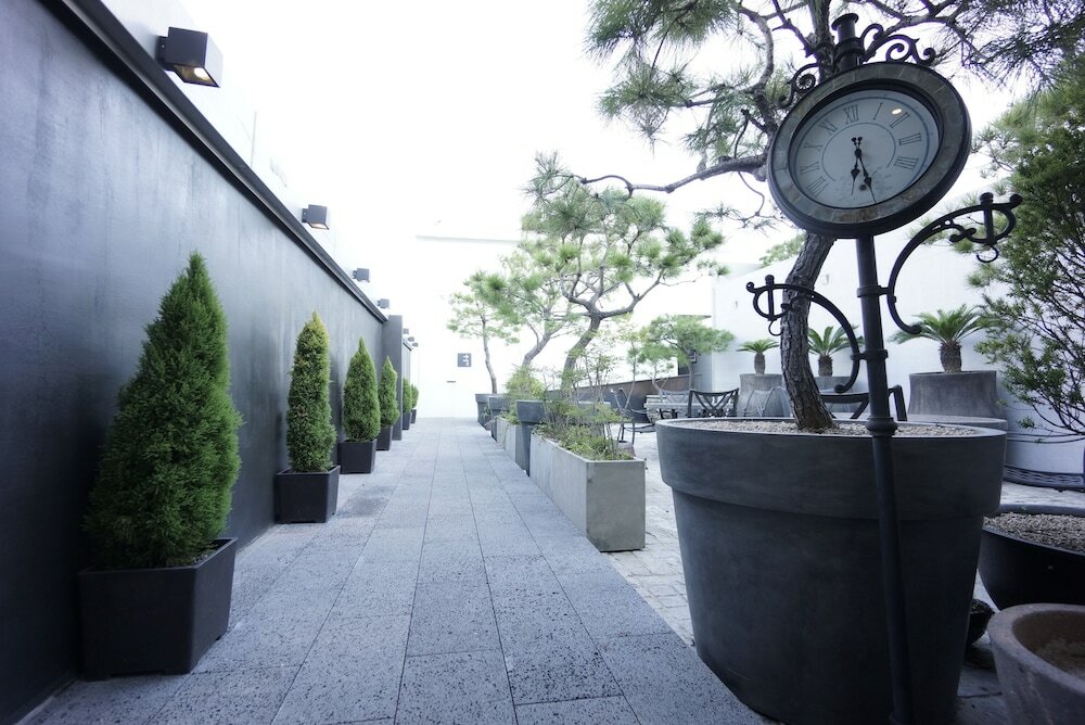 Фото Matthieu Yeosu