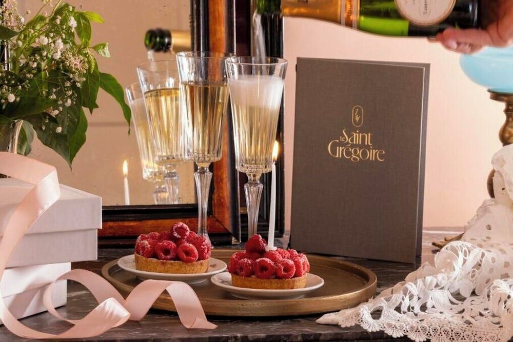 Фото Hôtel Le Saint-Grégoire