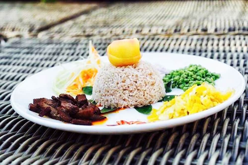 Фото Hello Cambodia Boutique