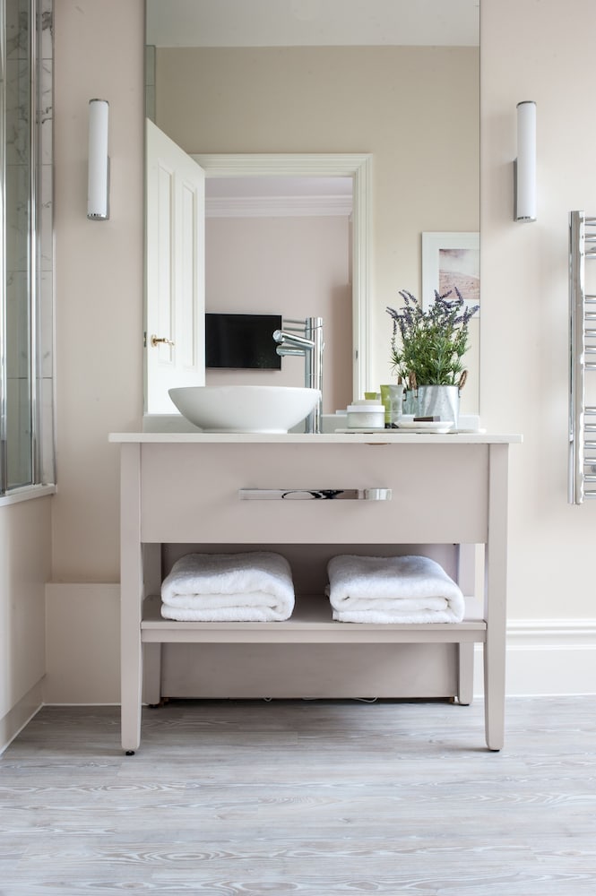 Фото The Charm Brighton Boutique Hotel and SPA