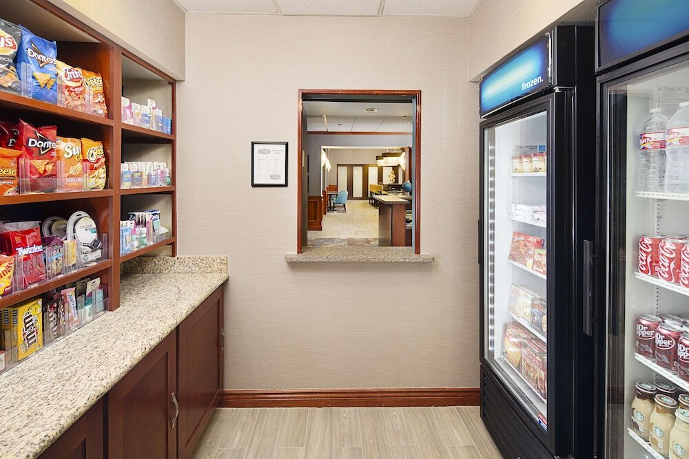 Фото Hampton Inn & Suites Mansfield