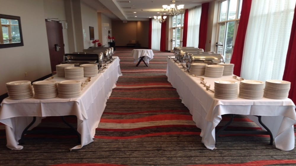 Фото Holiday Inn Hotel & Suites Lafayette North, an Ihg Hotel