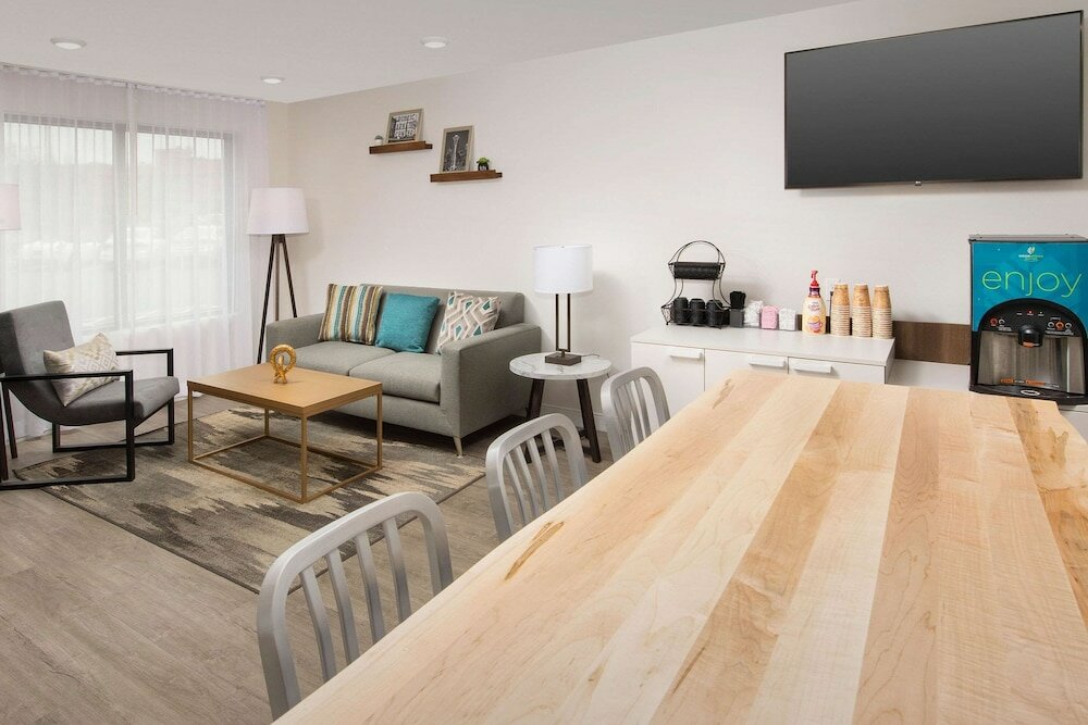 Фото WoodSpring Suites Seattle Tukwila