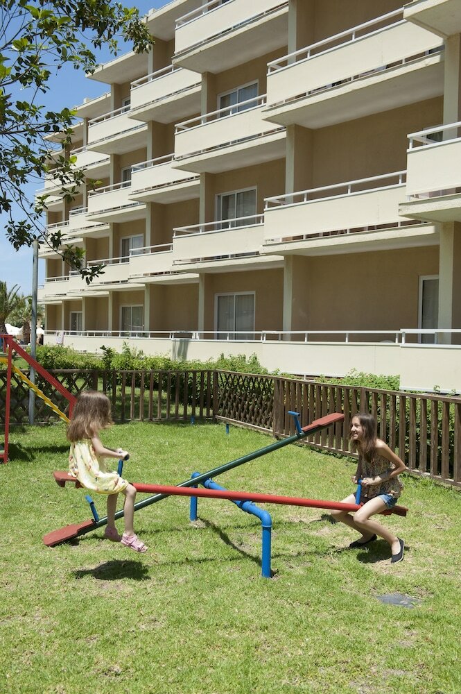 Фото Sunshine Rhodes