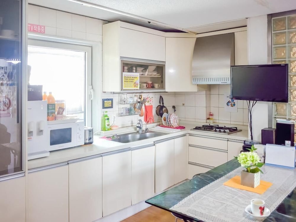 Фото Mamas and Papas Guesthouse and Apartments in Seoul