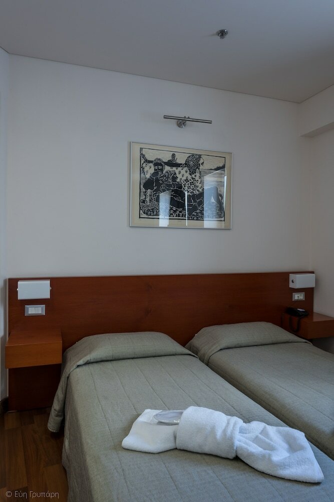 Фото Dorian Inn Hotel