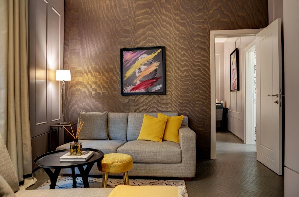 Фото Singer Palace Hotel