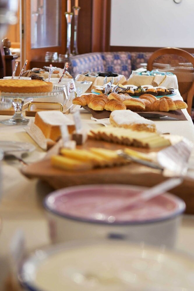 Фото Central Hotel