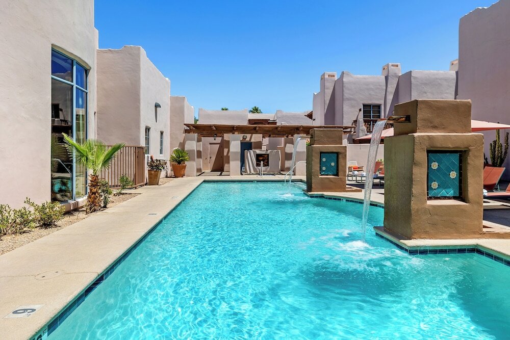 Фото Лодж он Десерт