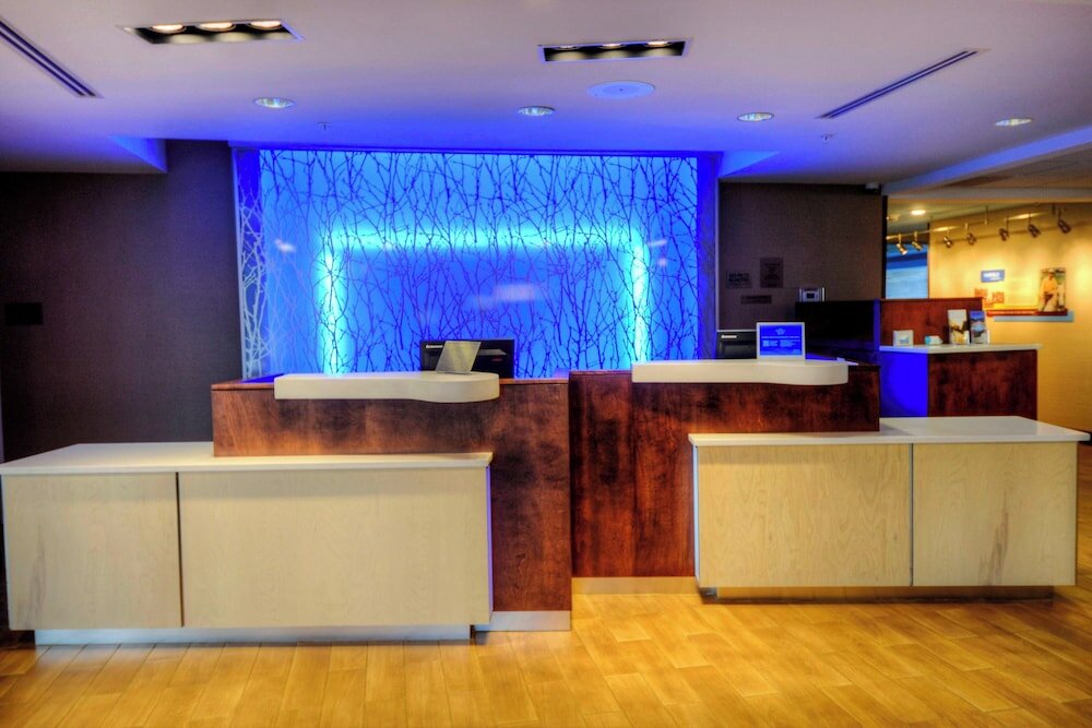 Фото Fairfield Inn & Suites by Marriott Princeton