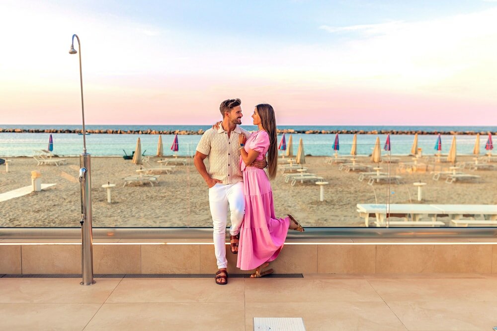 Фото You & Me Beach Hotel