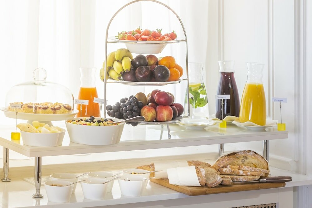 Фото HiLight Suites Hotel