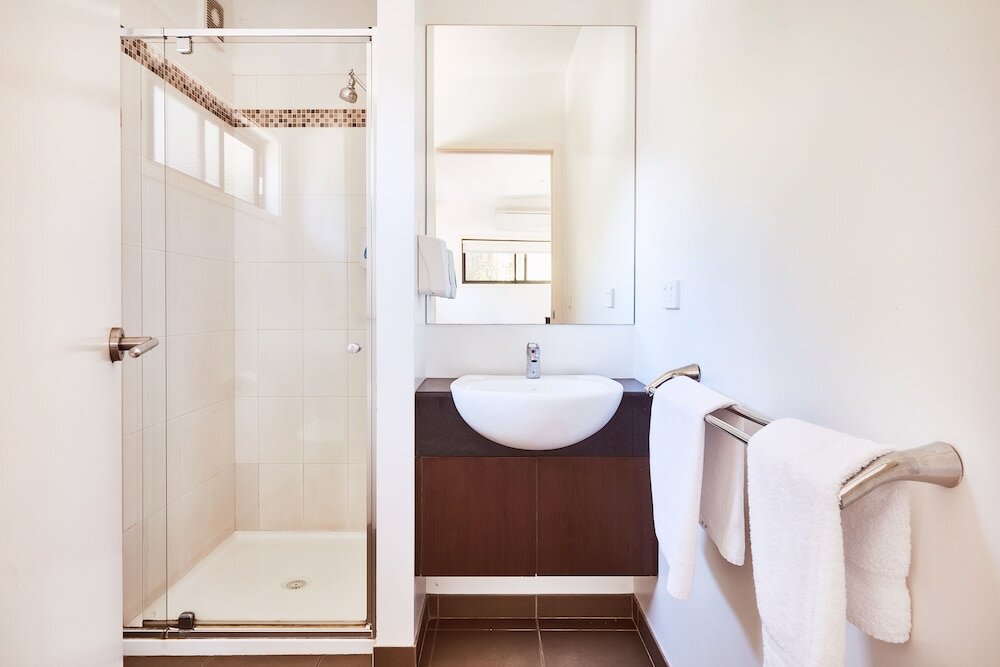 Фото Lorne Foreshore Caravan Park