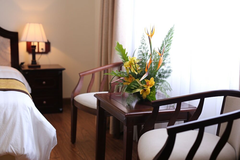 Фото Iris Dalat Hotel