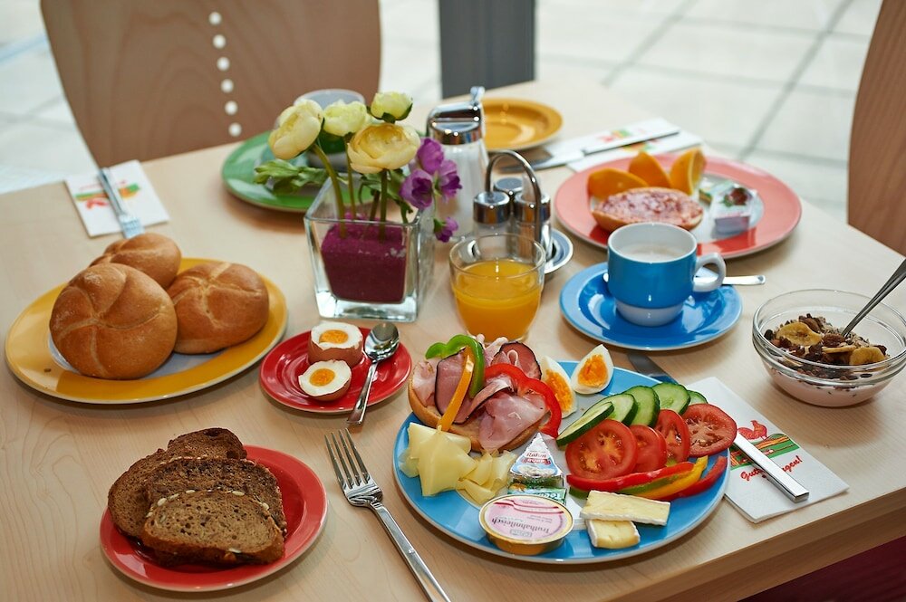 Фото Hotel Kolpinghaus Wien Zentral