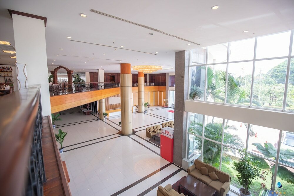 Фото Vientiane Plaza Hotel