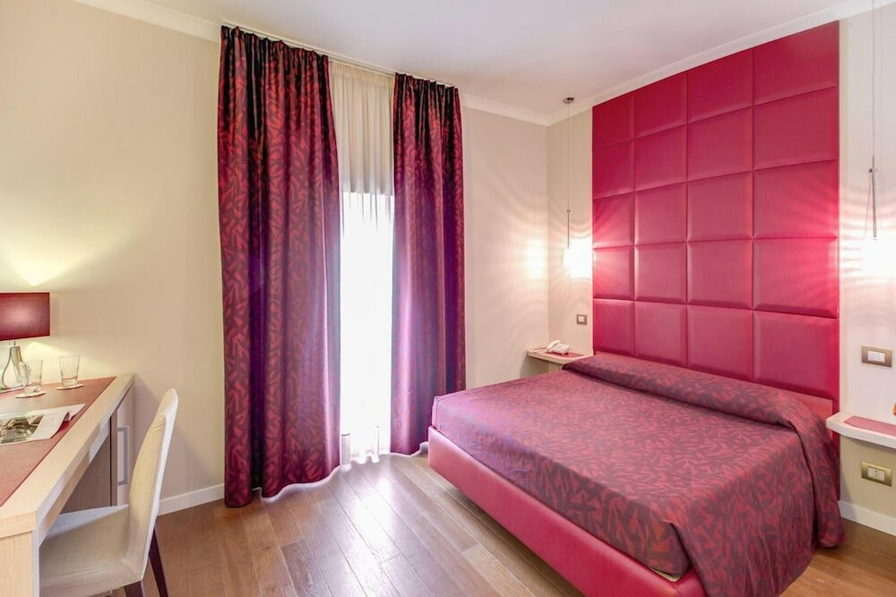 Фото Boutique Hotel Roma