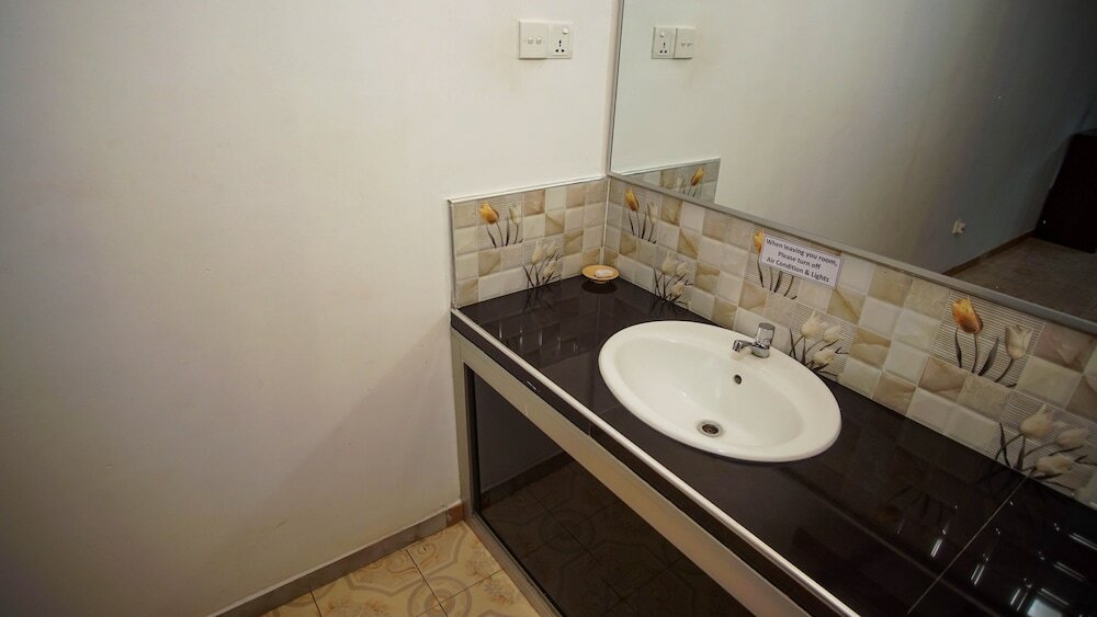 Фото Dinsara Pearl Villa