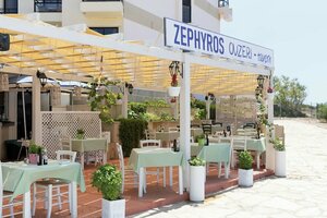Гостиница Venus Beach Hotel Paphos