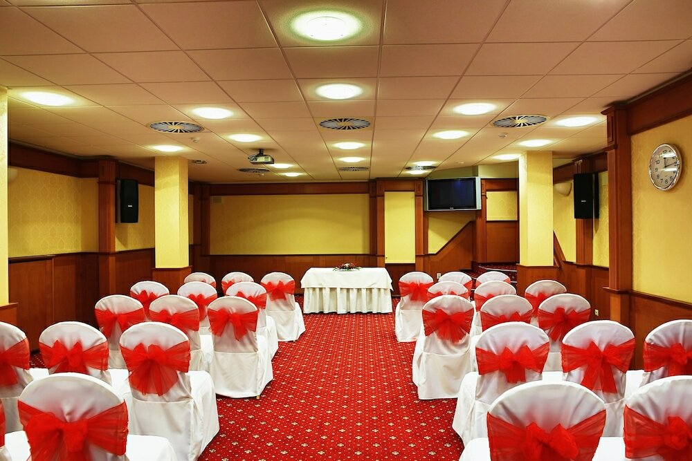 Фото Отель Primavera Hotel & Congress centre