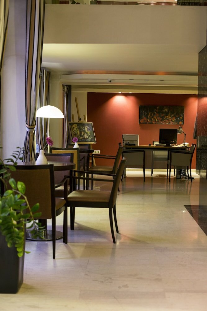 Фото The Tobacco Hotel