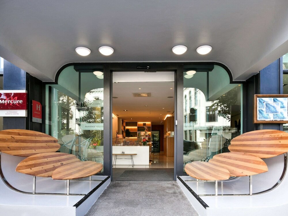 Фото Hôtel Mercure Le President Biarritz Centre