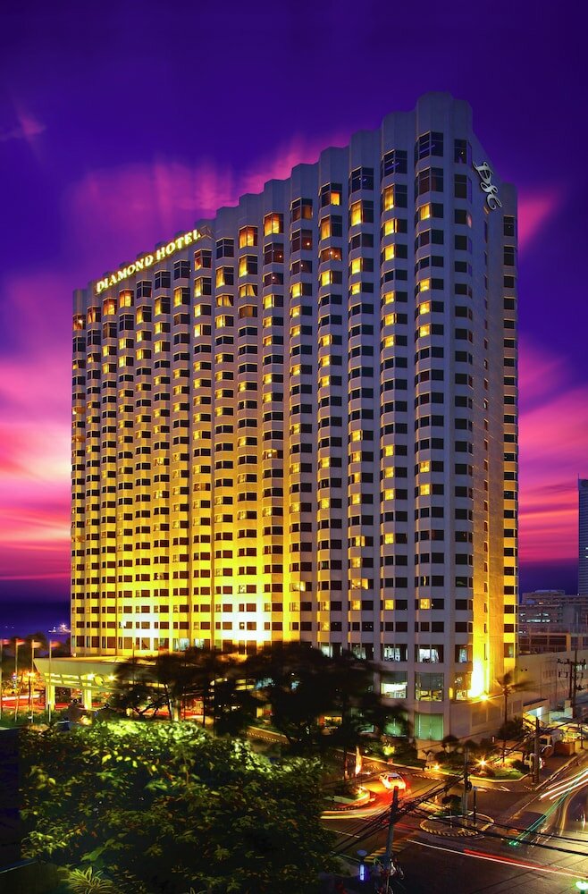 Фото Diamond Hotel Philippines