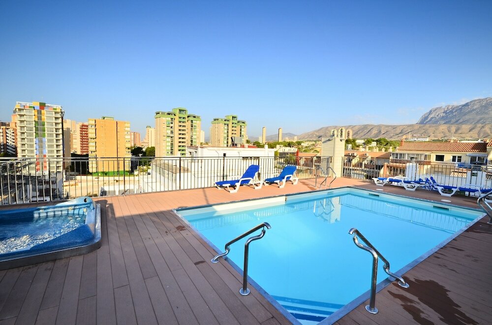 Фото отеля 3