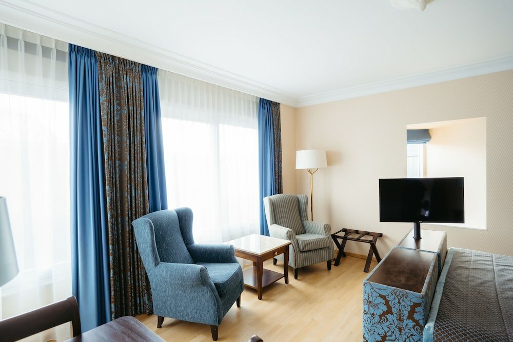 Фото Grand Hotel Karel V