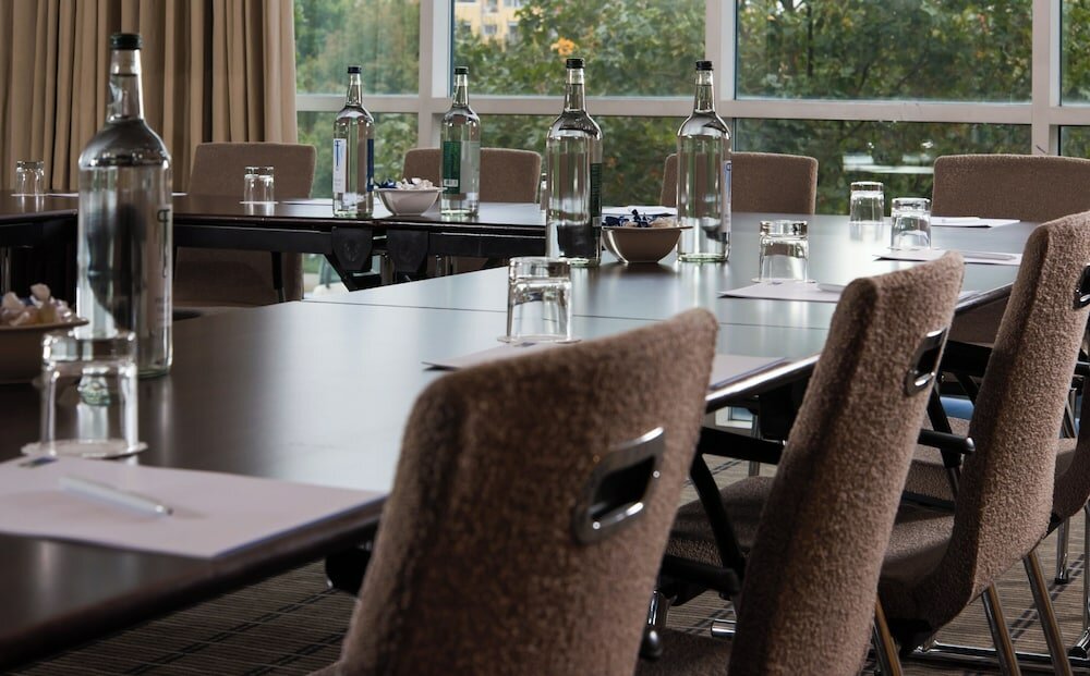 Фото Holiday Inn Express London Greenwich by Ihg