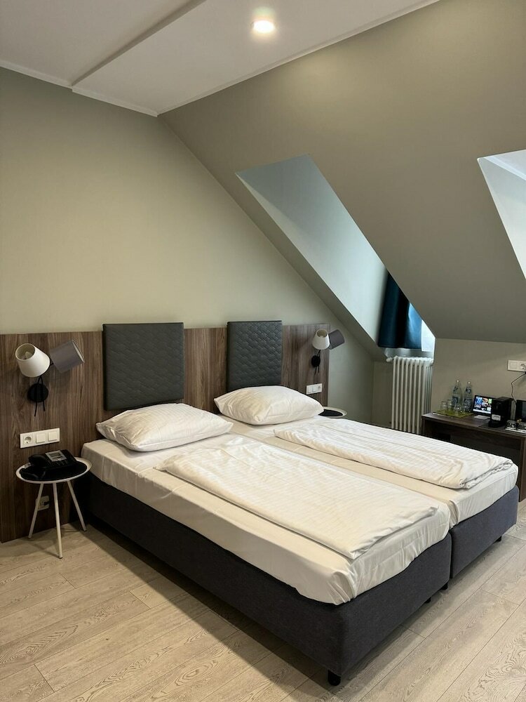 Фото Hotel Astor München